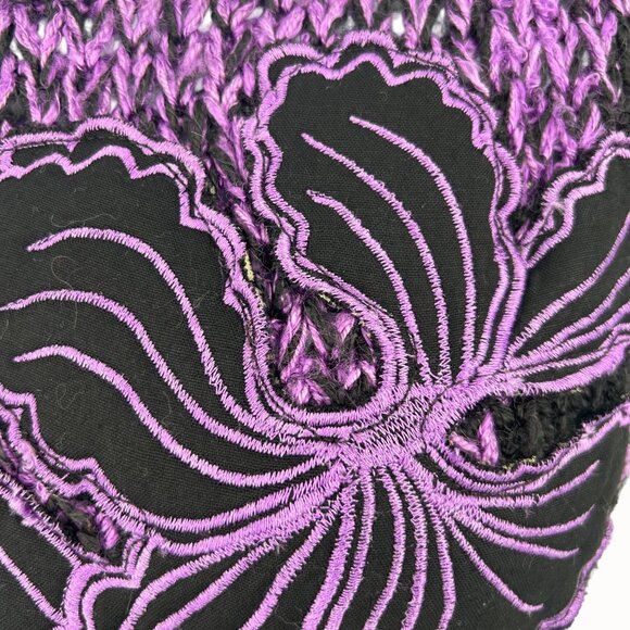 Vintage Black & Purple Knit Cap Sleeve Sweater Top W/ Embroidered Floral Design - Picture 4 of 6